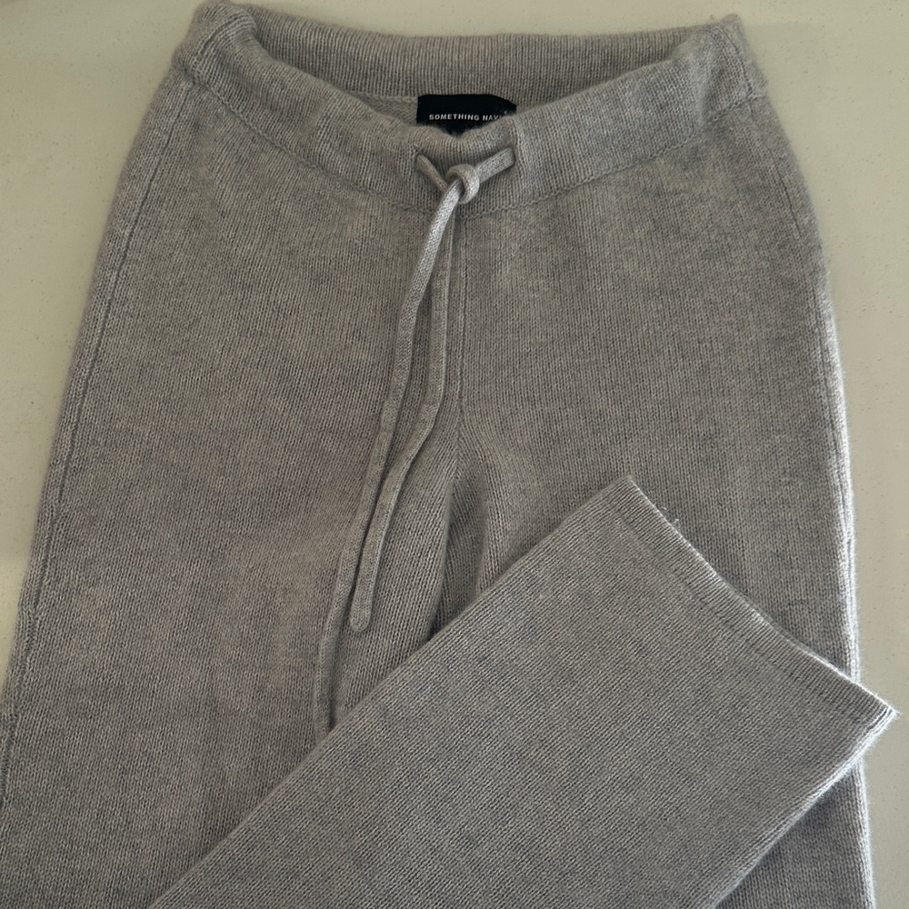 Something Navy Light Gray